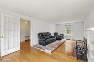 35 Roberta Rd, Pittsfield, MA 01201 photo 7