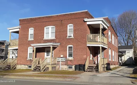 58 Seymour St, Pittsfield, MA 01201