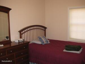 9541 Mountainside Dr, Hancock, MA 01237 photo 14