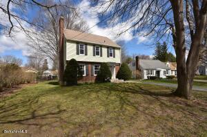 74 Beverly St, Dalton, MA 01226 photo 5