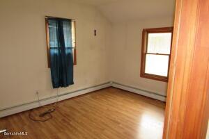 745 Cape St, Lee, MA 01238 photo 6