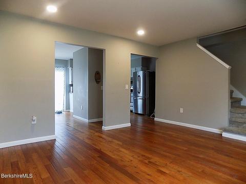 141 Appleton Ave, Pittsfield, MA 01201 photo 5