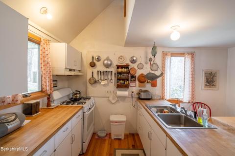 1149 Shaw Rd, Windsor, MA 01270 photo 13