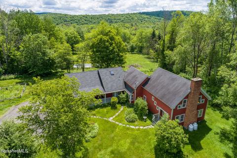 101 Silver St, Lanesborough, MA 01237