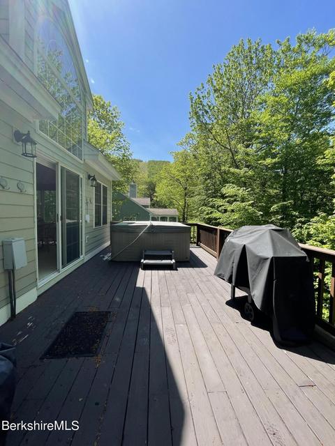 9321 Mountainside Dr, Hancock, MA 01237 photo 19