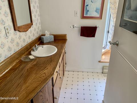 234 E Windsor Rd, Peru, MA 01235 photo 21