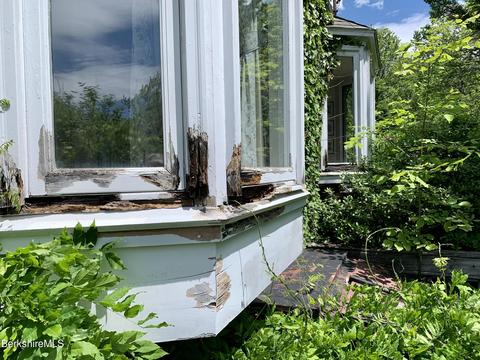 234 E Windsor Rd, Peru, MA 01235 photo 30