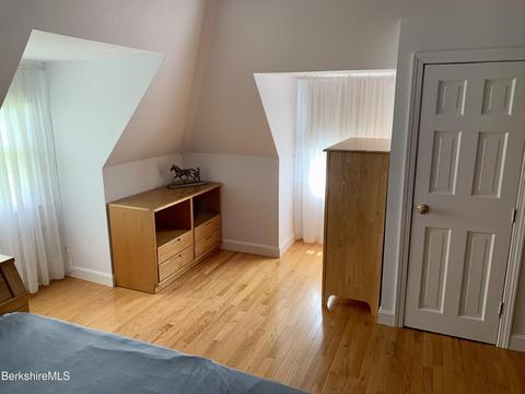 234 E Windsor Rd, Peru, MA 01235 photo 24