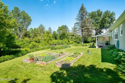 26 Cobble View Rd, Williamstown, MA 01267 photo 18