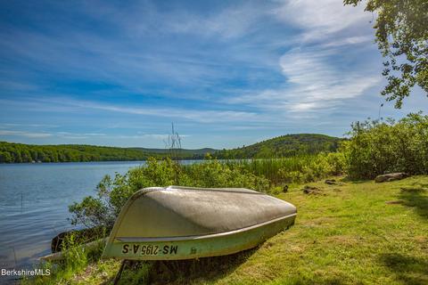 42 Lakeside Dr, Tyringham, MA 01264 photo 4