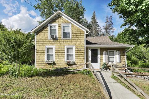 40 Summer St, Lee, MA 01238 photo 1