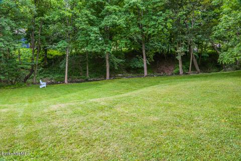 19 Danforth St, Williamstown, MA 01267 photo 18