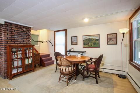 19 Danforth St, Williamstown, MA 01267 photo 7