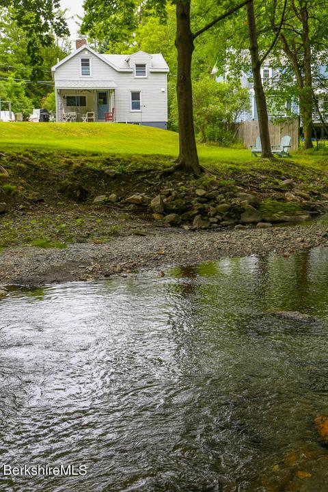 19 Danforth St, Williamstown, MA 01267 photo 21