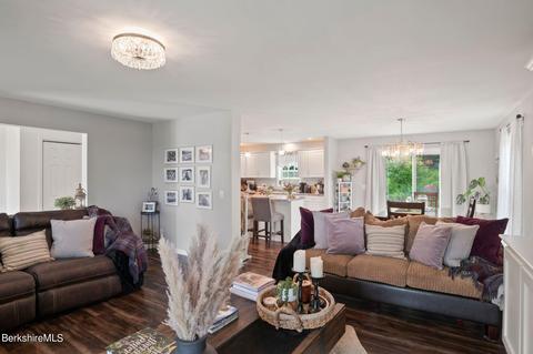 14 E Windsor Rd, Peru, MA 01235 photo 13