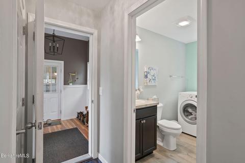 14 E Windsor Rd, Peru, MA 01235 photo 24