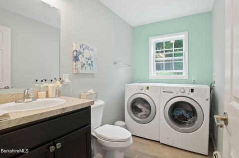 14 E Windsor Rd, Peru, MA 01235 photo 25