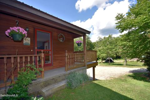102 Monahan Rd, Windsor, MA 01270 photo 5