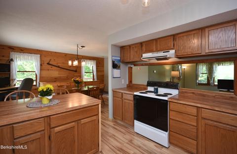 102 Monahan Rd, Windsor, MA 01270 photo 12