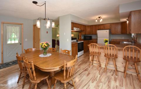 102 Monahan Rd, Windsor, MA 01270 photo 8