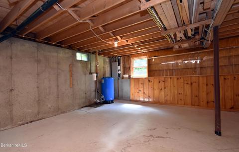 102 Monahan Rd, Windsor, MA 01270 photo 32