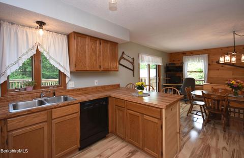 102 Monahan Rd, Windsor, MA 01270 photo 11