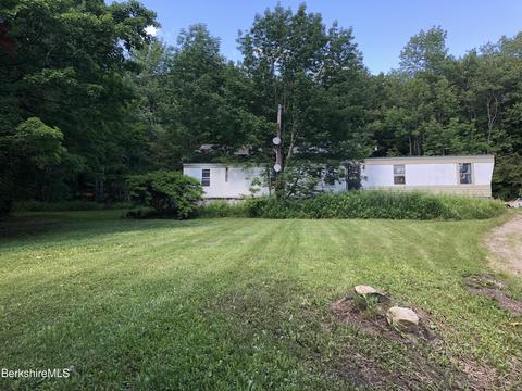 175 Middlefield Rd, Peru, MA 01235 photo 1