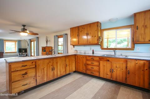 124 Zoar Rd, Rowe, MA 01367 photo 7