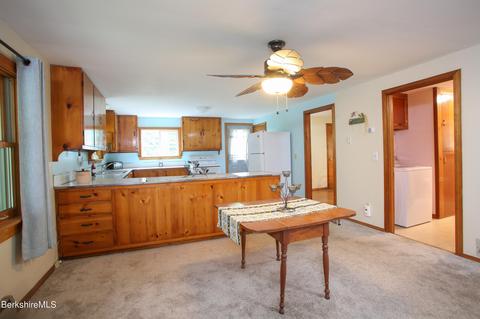 124 Zoar Rd, Rowe, MA 01367 photo 9