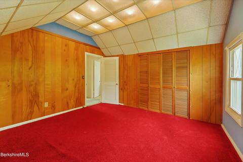 385 East St, Lee, MA 01238 photo 20