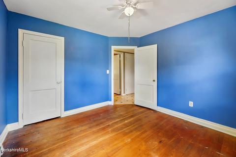 385 East St, Lee, MA 01238 photo 13
