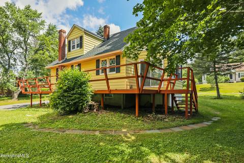 385 East St, Lee, MA 01238 photo 25