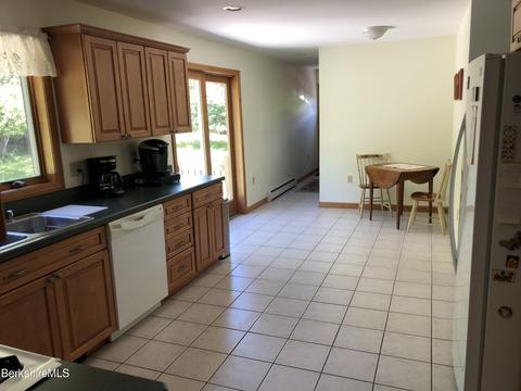 1387 E Windsor Rd, Windsor, MA 01270 photo 8