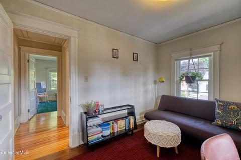 21 Whitehead Pl, Pittsfield, MA 01201 photo 29
