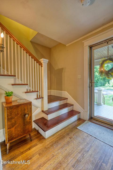 21 Whitehead Pl, Pittsfield, MA 01201 photo 20