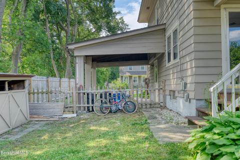 21 Whitehead Pl, Pittsfield, MA 01201 photo 37