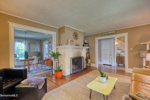 21 Whitehead Pl, Pittsfield, MA 01201 photo 7