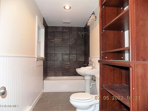 2 Summit Ave, Adams, MA 01220 photo 33