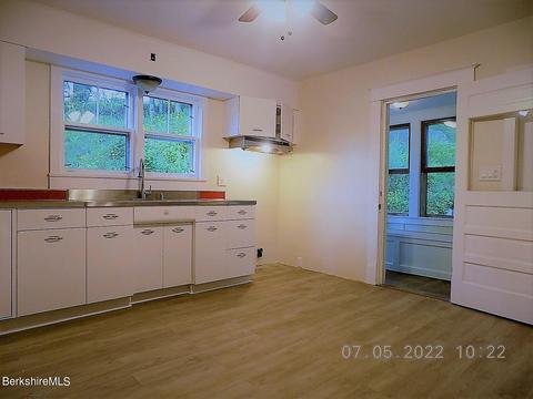 2 Summit Ave, Adams, MA 01220 photo 7