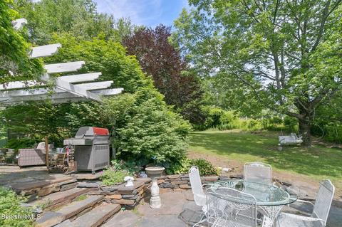 6 Hill St, Plainfield, MA 01070 photo 2