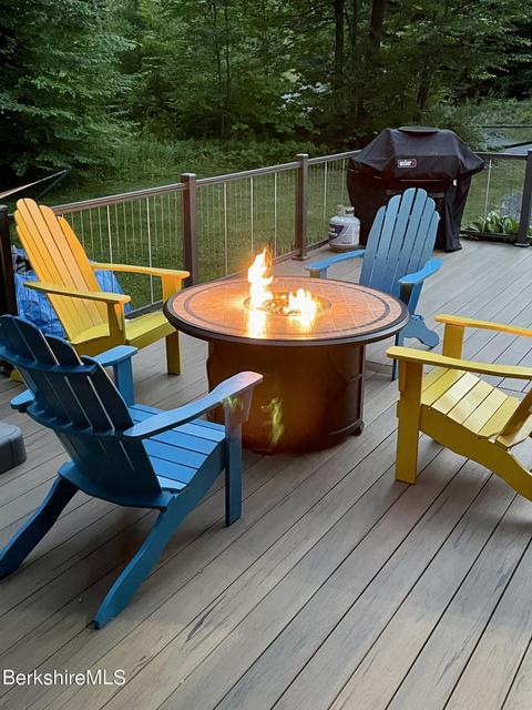 300 Moose Dr, Lee, MA 01238 photo 2