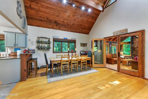 300 Moose Dr, Lee, MA 01238 photo 12