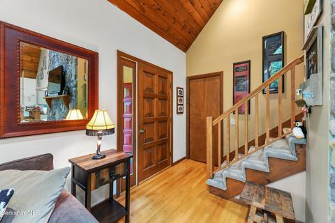 300 Moose Dr, Lee, MA 01238 photo 10