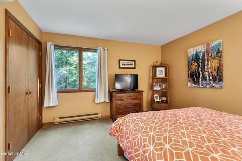 300 Moose Dr, Lee, MA 01238 photo 18