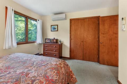 300 Moose Dr, Lee, MA 01238 photo 17