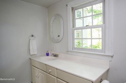 1256 E Windsor Rd, Windsor, MA 01270 photo 20