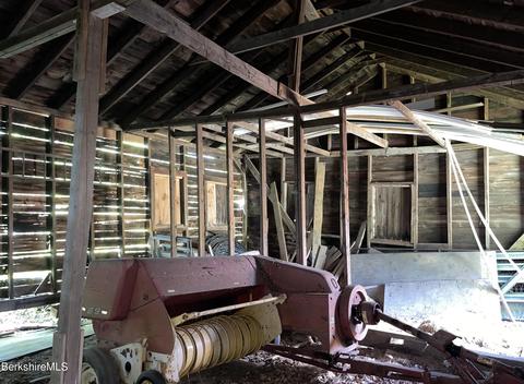 1256 E Windsor Rd, Windsor, MA 01270 photo 32