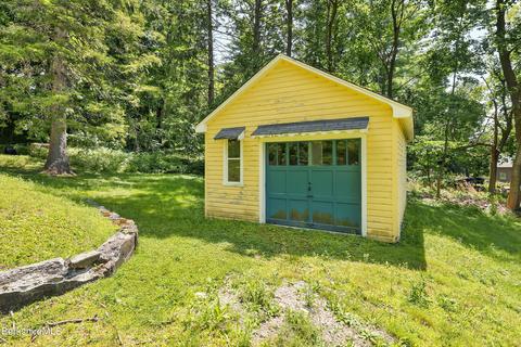 50 Circular Ave, Lee, MA 01238 photo 25