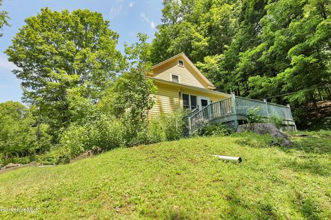 50 Circular Ave, Lee, MA 01238 photo 23