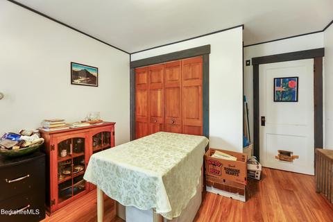 50 Circular Ave, Lee, MA 01238 photo 19